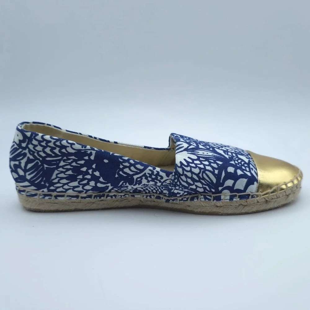 LILLY PULITZER Upstream Fish Gold Cap Toe Espadrille Women's 8 Blue White Canvas